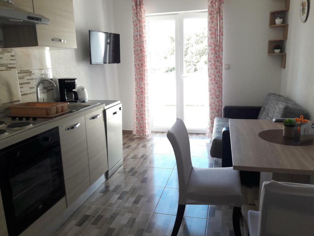 Apartman Miljenko - Matovica Kampor Exteriér fotografie
